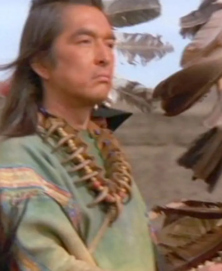 Graham Greene in Balla coi lupi