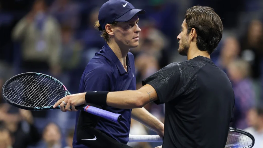 musetti e sinner si salutano